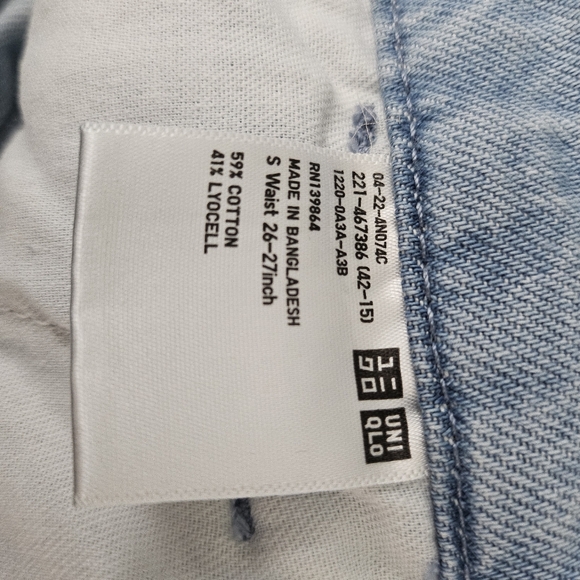 Uniqlo Drapey Pleated Denim Pants - Picture 3 of 5
